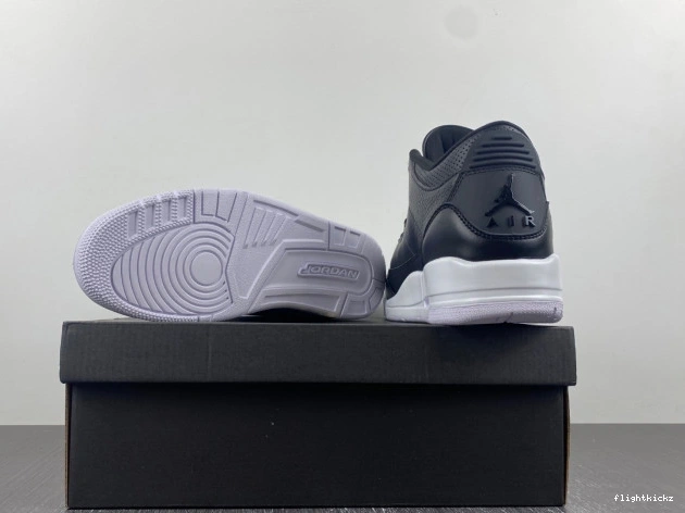Jordan Monday Retro 136064-020 3 Cyber (2016) 1009